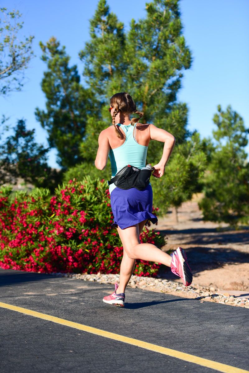 Essential Bottle Pack Hydration Belt - Image 5