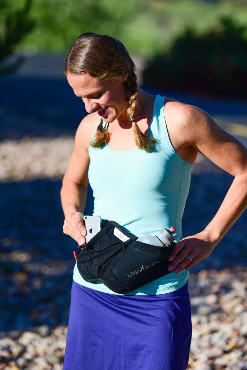 Essential Bottle Pack Hydration Belt - Image 8