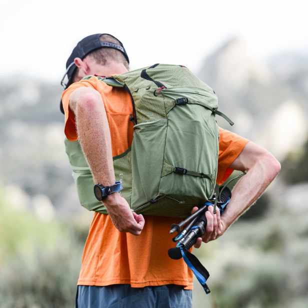 Athletic Hydration and Lighting - UltrAspire