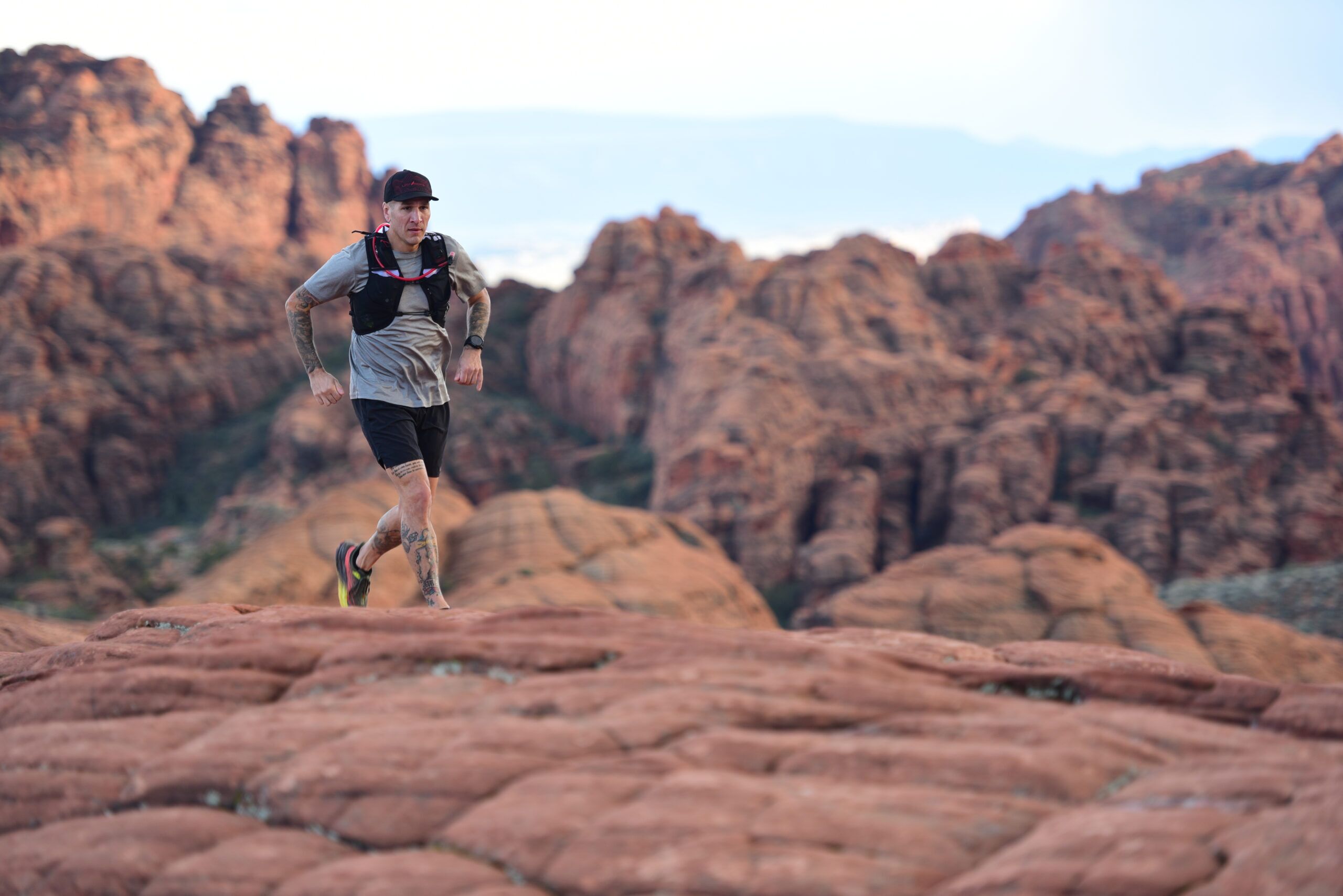 Legacy 3.0 Race Vest + 2 Liter Reservoir - Image 6